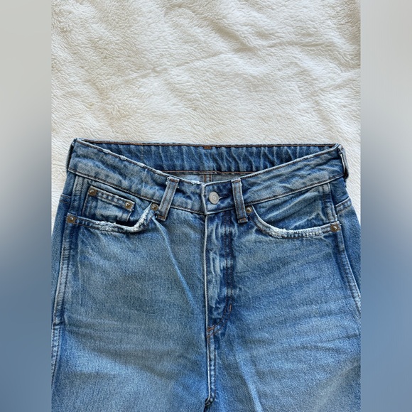 Weekday high waisted wide leg cropped jeans - Picture 9 of 10